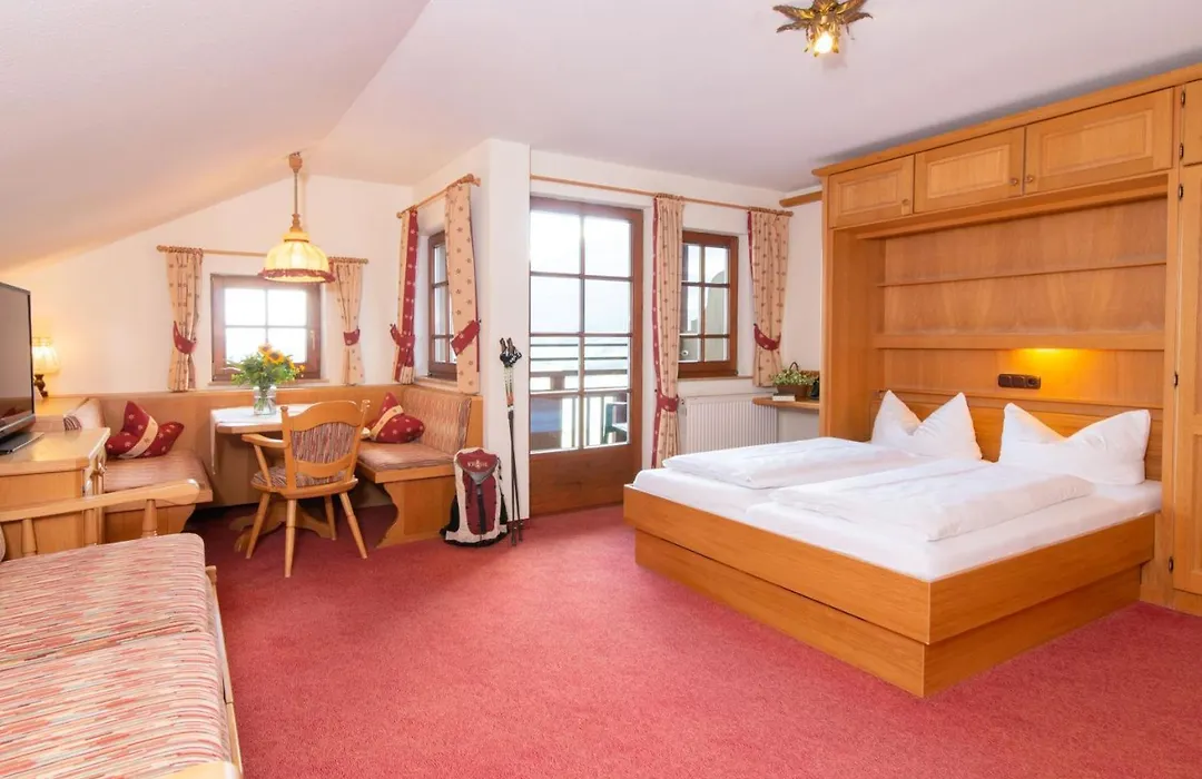 Hotel Alte Krone-1